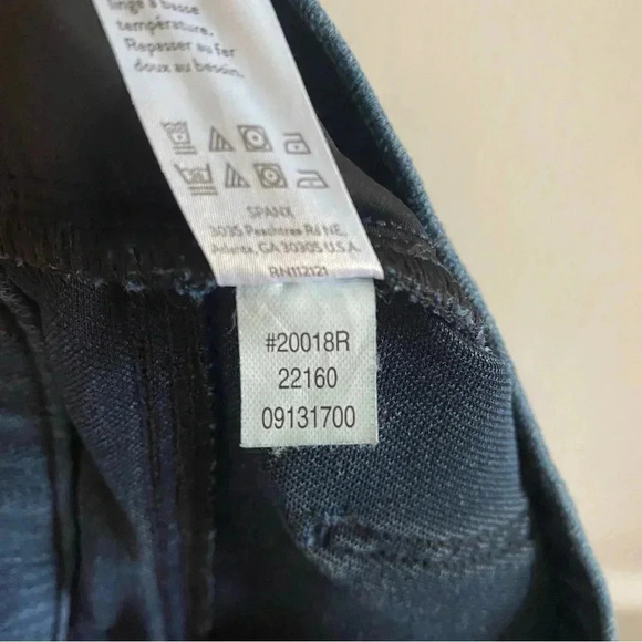 SPANX Jean-ish® Ankle Leggings Sz M - Picture 7 of 15